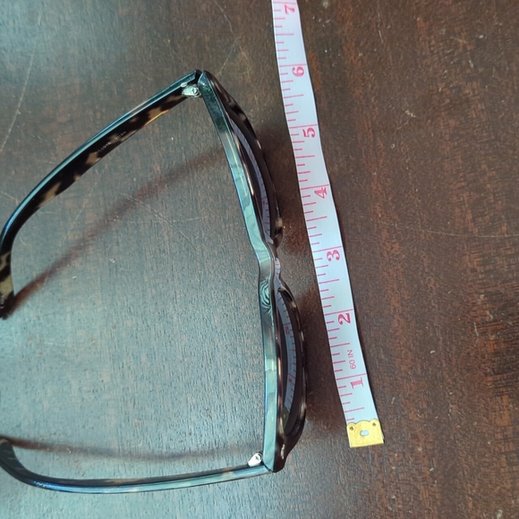 Foster Grant sunglasses - Picture 7 of 7